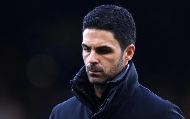 Arsenal chốt 300 triệu Euro cho 5 ngôi sao