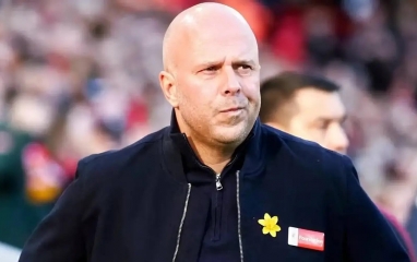 HLV Arne Slot nói thẳng 1 điều khi Liverpool thảm bại 0-4 trước Man City