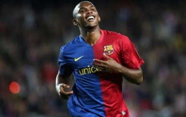 Barca ra đề nghị chiêu mộ Samuel Eto'o mới