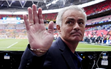 Mourinho được 'gã nhà giàu' Ngoại hạng Anh chọn bổ nhiệm