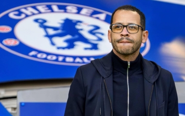 HLV Liam Rosenior tệ chưa từng có trong lịch sử Chelsea