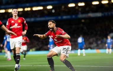 MU hạ đo ván Chelsea ngay tại Stamford Bridge