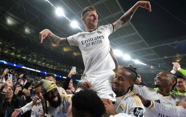 Toni Kroos phá vỡ sự im lặng về việc tái xuất Real Madrid