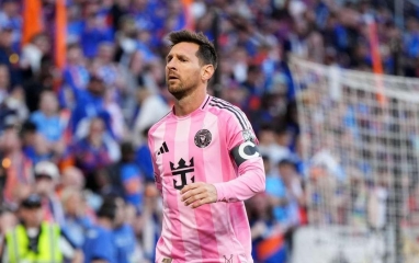 Ghi 3 bàn, Lionel Messi bất ngờ bị tước bỏ hat-trick