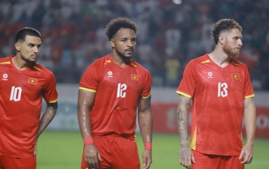 HLV Kim Sang Sik lên tiếng khi Xuân Son chấn thương trước AFF Cup 2026