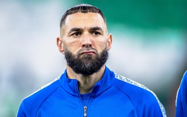 Lý do kỳ lạ khiến Karim Benzema bị mắc kẹt ở Ả Rập Xê Út