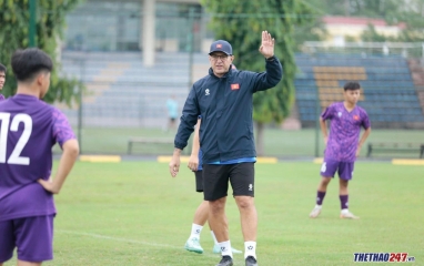 HLV Brazil cùng tuyển Việt Nam liên tục đá giao hữu trước VCK World Cup