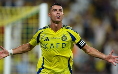CHÍNH THỨC: Al Nassr xác nhận Ronaldo chỉ vĩ đại thứ 2 thế giới
