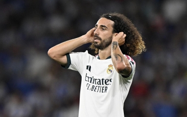 Sự thật kỳ lạ những tiếng la ó của CĐV Real Madrid với Cucurella