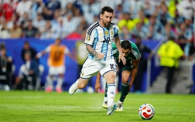 Hé lộ những bí mật gây sốt về tư duy siêu việt của Messi trước Algeria