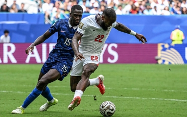 Pháp mất sạch sau lời hứa đặc biệt dành cho Deschamps
