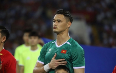 Báo Hàn so sánh cực căng trình độ Patrik Lê Giang với huyền thoại World Cup
