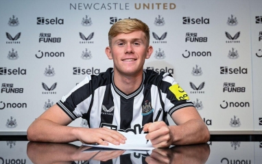 6 tin chuyển nhượng MU mới nhất 9/9: Hall gia hạn Newcastle, xuất hiện phương án thay thế