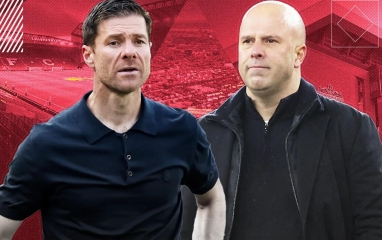 Liverpool nhắm tới một thời điểm, ghế Slot bắt đầu lung lay