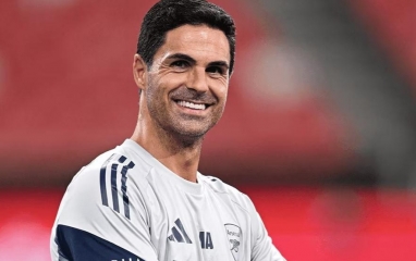 Arteta chỉ thẳng HLV giỏi nhất lịch sử