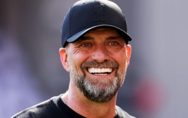 Địa chấn Madrid: Klopp xuất hiện, một tượng đài sắp sụp đổ?