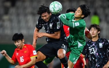 Đá quá hay, 'máy cày' khoẻ nhất U23 Việt Nam được gọi thẳng lên ĐTQG