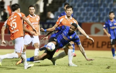 Siêu phẩm phút 90+6 cứu Đà Nẵng, HAGL đánh rơi 3 điểm khó tin