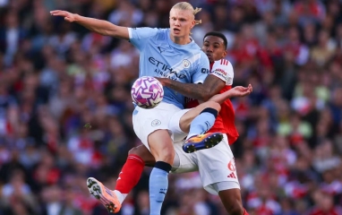 Siêu trung vệ Arsenal nói thẳng về Haaland trước chung kết Carabao Cup