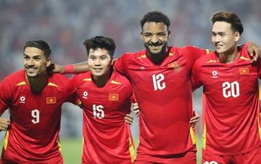 ĐT Việt Nam có 'quái kiệt' 1 mình tạo ra 4 kiến tạo phạt góc gây sốt