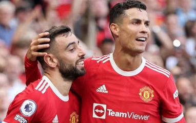 Bruno Fernandes nói thẳng ngày Ronaldo trở về MU khiến tất cả bùng nổ
