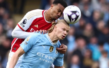 Gabriel phản pháo cực gắt Pep Guardiola, Arsenal tuyên chiến tại Etihad