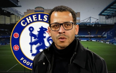 HLV Rosenior bị 'coi thường' khó tin trước khi bay ghế ở Chelsea