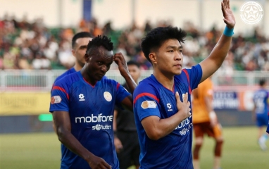 Lý Đức tỏa sáng, PVF-CAND nhấn chìm HAGL