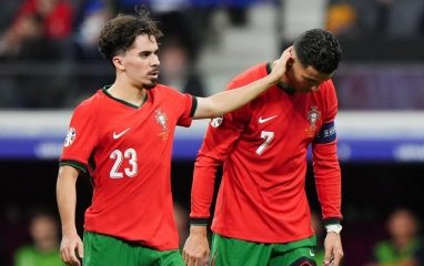 Vitinha tiết lộ điều gây choáng về Ronaldo trước World Cup cuối cùng