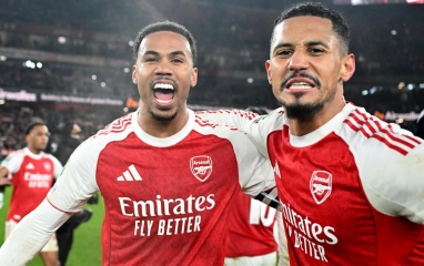 Arsenal đổi số phận chỉ sau một đêm, Saliba tiết lộ tất cả