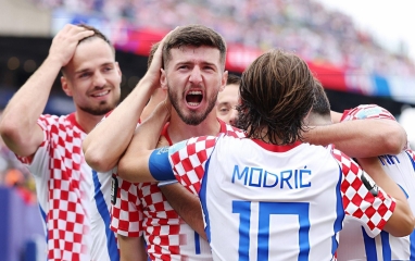 Ghana gục ngã cuối trận, Croatia giành chiến thắng kịch tính khó tin