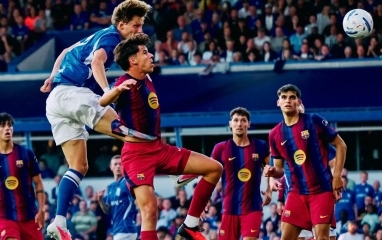 Birmingham hạ Barca trên luân lưu, Jude Bellingham chứng kiến “địa chấn”