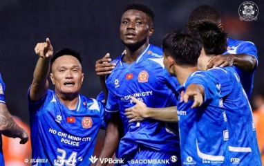 Truyền thông Thái Lan: 'Việt Nam nhập tịch gấp cho siêu tiền đạo Nigeria'