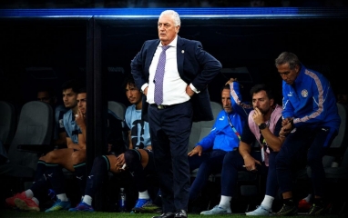 HLV Paraguay nổi giận, ‘đỡ đạn’ cho học trò trước trận cầu sinh tử tại World Cup 2026