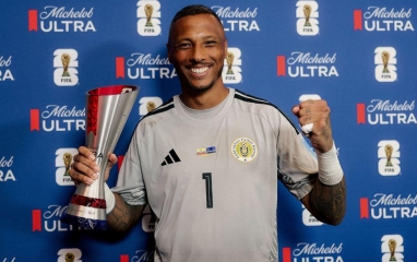 Đội tuyển nhỏ nhất World Cup thăng hoa nhờ 'chuyện tế nhị'