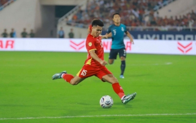 Báo Singapore dành lời khen cho một cầu thủ ĐT Việt Nam