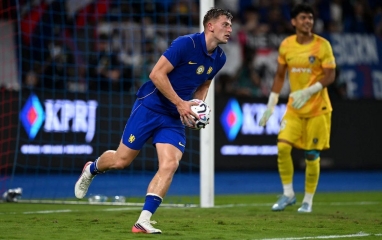 Trận hòa kỳ lạ ở Malaysia phơi bày bài toán lớn của Xabi Alonso tại Chelsea