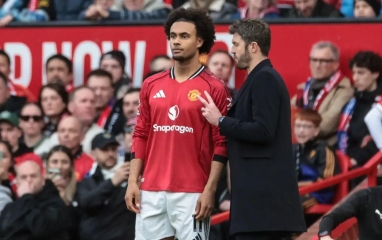 Thay sao tuyển Anh, nhà vô địch châu Âu bất ngờ gõ cửa Man United