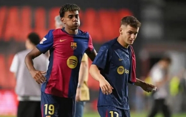 XÁC NHẬN: Barcelona để bạn thân Yamal gia nhập đội bóng của Aubameyang