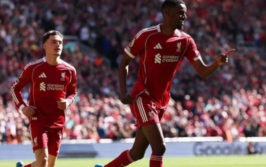 Liverpool xác nhận cuộc chia tay đặc biệt sau 17 năm gắn bó trong thương vụ kỷ lục