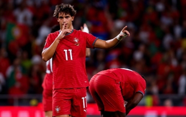 Tin chuyển nhượng tối 1/10: Tạm biệt Ronaldo, ngôi sao Bồ Đào Nha tính đường tái xuất châu Âu