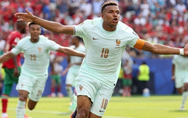 Video highlight bàn thắng Pháp vs Morocco - Tứ kết World Cup 2026