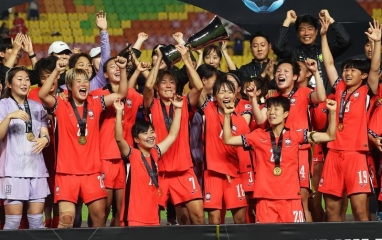 Asian Cup 2026 cận kề, một đội tuyển bất ngờ 'đình công'