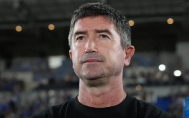 HLV Harry Kewell chia sẻ thẳng thắn sau kỳ nghỉ Tết