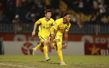 Đánh bại Hải Phòng, SLNA thắng trận thứ 3 liên tiếp