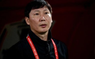 Truyền thông Malaysia nói thẳng toan tính của HLV Kim Sang Sik trước đại chiến Malaysia