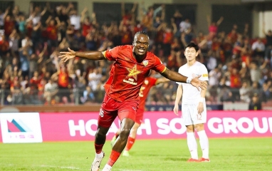 Thất bại tại V-League, ngoại binh Congo bất ngờ sang Trung Quốc 'đổi vận'