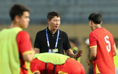 HLV Kim Sang Sik có quyết định đáng chú ý với ĐT Việt Nam sau trận thắng