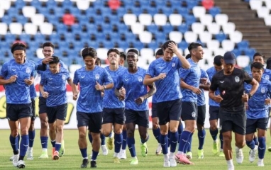 Campuchia chơi lớn tung dàn siêu sao nhập tịch đấu ĐT Việt Nam