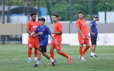 Sao nhập tịch Brazil nói điều đặc biệt về Xuân Son và Hoàng Hên